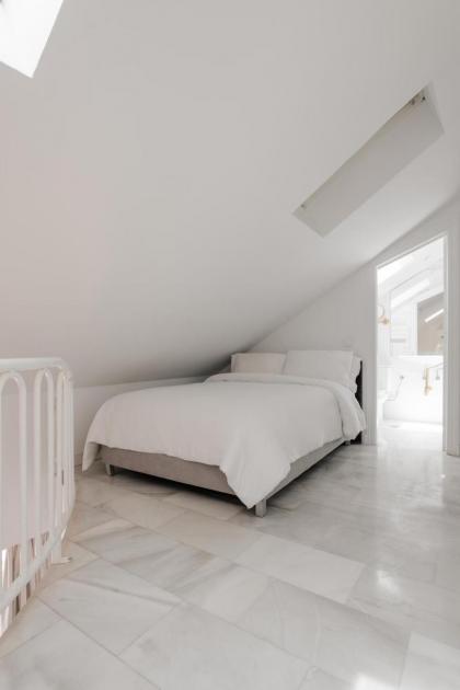 Sonder Santa Ana - image 25