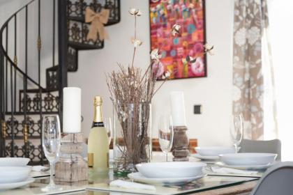 Puerta del Sol Apartments - image 15