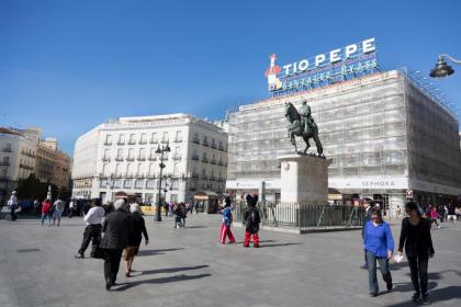 Puerta del Sol Apartments - image 24