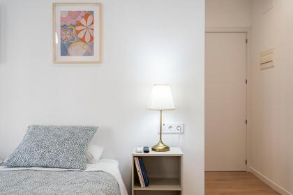 Room Plaza España - image 29