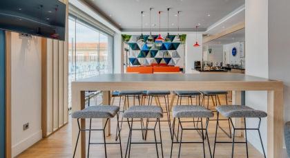 Holiday Inn Express Madrid Airport - image 30