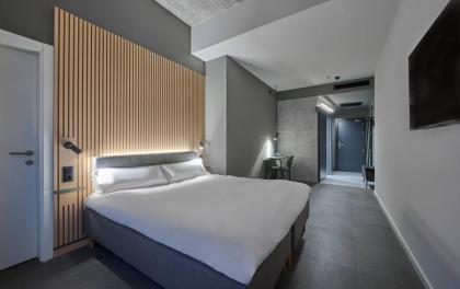 Zleep Madrid Airport - image 7