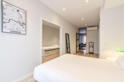 Apartment next to Gran Vía- Madrid Center - image 22