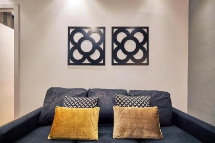 Serrano SUITE by Presidence Rentals - image 24