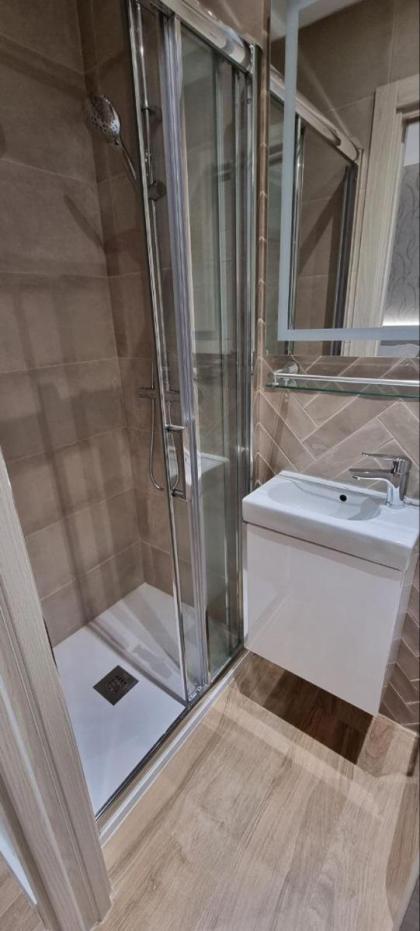 CH La Petite Maison - Boutique - Madrid - image 6