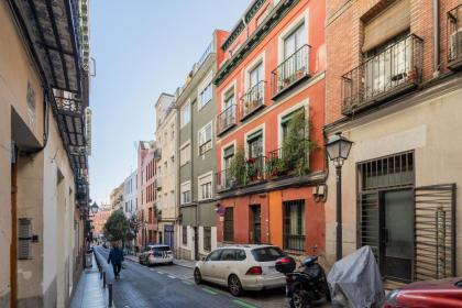 apartamento en la plaza de lavapies - image 23