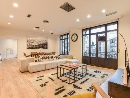 apartamento en plaza de canalejas Madrid