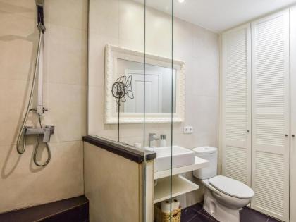 apartamento reformado-2 habitaciones-5 huespedes - image 24