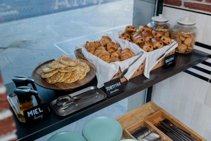 LATROUPE Prado Hostel - image 30