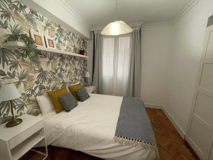 Apartamento con vistas al Parque del Retiro - image 2