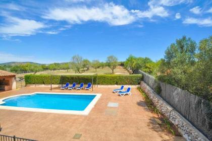Para 6 personas con BBQ piscina terraza y wifi