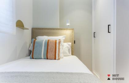 MIT House Luces en Madrid - image 22