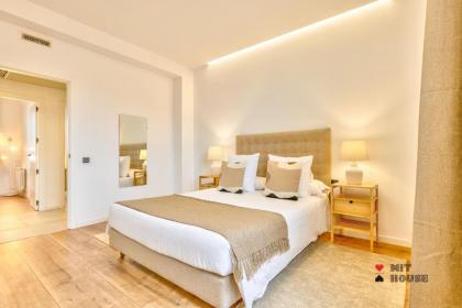 MIT House Luces en Madrid - image 26