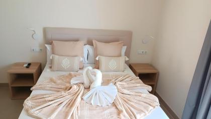 HOSTAL LA ESTACION TERRAZAS - image 25