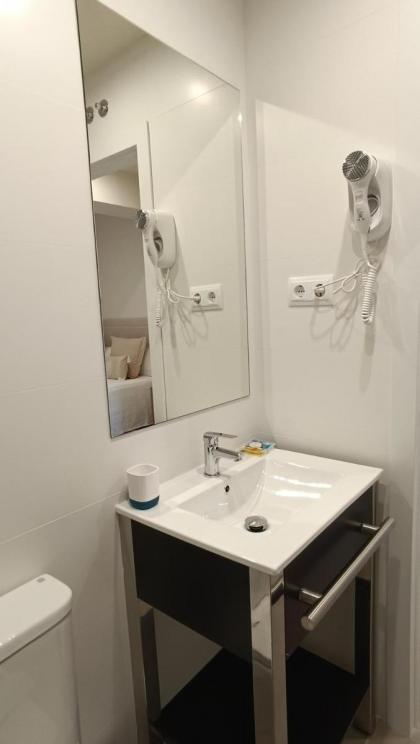 HOSTAL LA ESTACION TERRAZAS - image 29