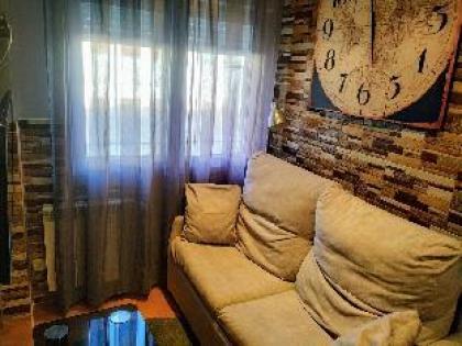 PISITO DELUXE 1 ROOM BARAJAS cerca del aeropuerto