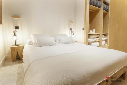 MIT House Malasaña Escorial en Madrid - image 21