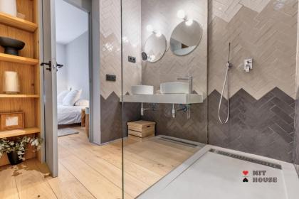 MIT House Malasaña Escorial en Madrid - image 22