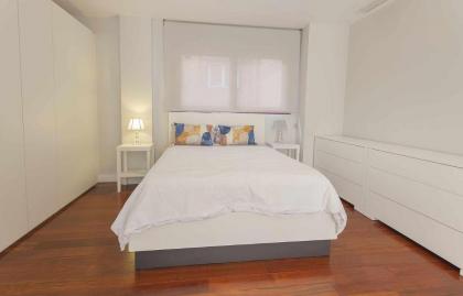 Chueca Gran Via Recoletos Libertad 24 4 - image 22