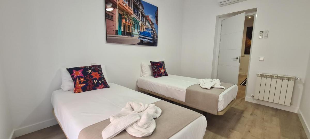 Malasaña II Apartment by Oshun - image 7