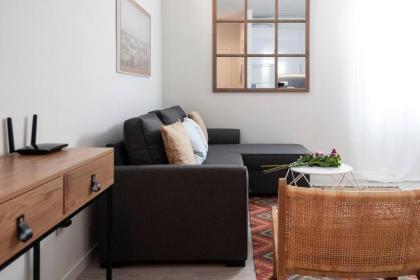 Apartamento en Sol centro ciudad - image 7