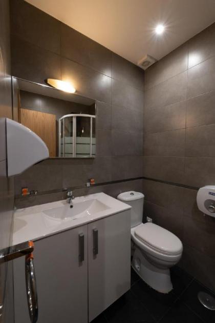 Apartment 4PAX Center Gran Via Sol Malasa¿a A002 - image 17