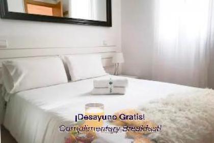 Madrid Center | Complimentary Breakfast | A004 - image 20