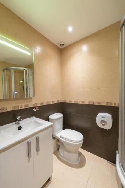 Apartment 4PAX Center Gran Via Sol Malasa¿a A006 - image 12