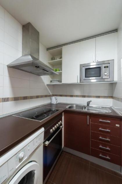 Apartment 4PAX Center Gran Via Sol Malasa¿a A006 - image 4