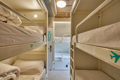 Hostelfly - image 19