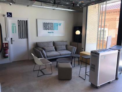 Hostelfly - image 9