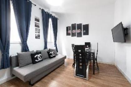 Madrid Center | Complimentary Breakfast | A014