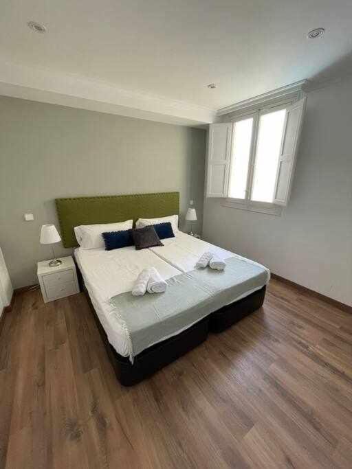 Apartamento IV AlcaláRetiro Ideal Parejas - image 2