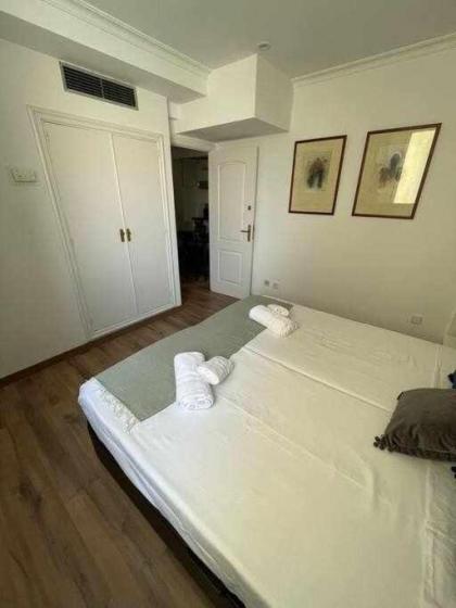 Apartamento IV AlcaláRetiro Ideal Parejas - image 3