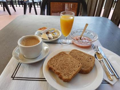 Madrid Center  Complimentary Breakfast  A024 - image 6
