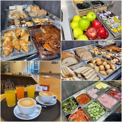 Madrid Center  Complimentary Breakfast  A024 - image 9