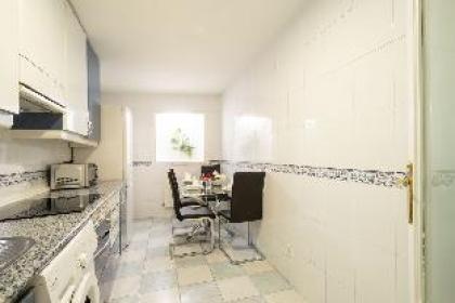 Madrid Center | Complimentary Breakfast | A026 - image 10