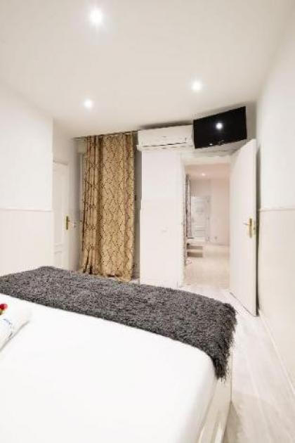 Madrid Center | Complimentary Breakfast | A026 - image 15