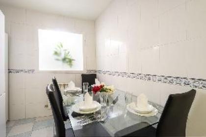 Madrid Center | Complimentary Breakfast | A026 - image 3