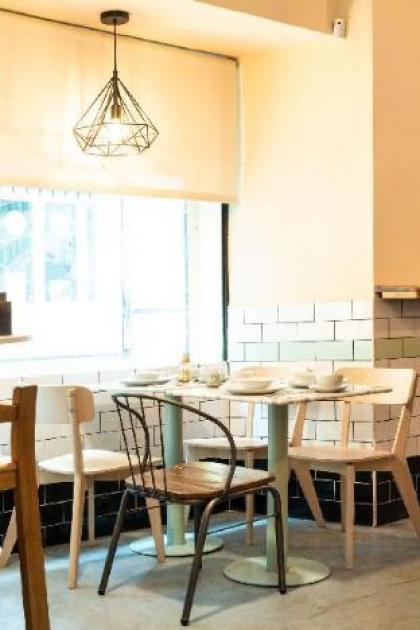 Madrid Center | Complimentary Breakfast | A026 - image 5