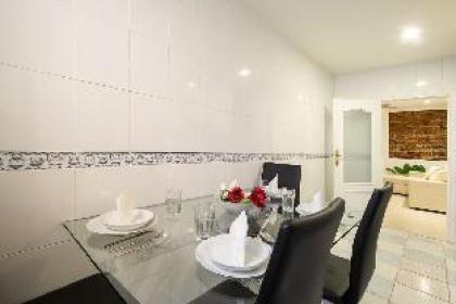 Madrid Center | Complimentary Breakfast | A026 - image 9