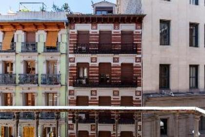 Studio Apartment | Complimentary Breakfast | A032 - image 18