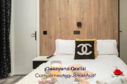 Studio Apartment | Complimentary Breakfast | A032 - image 20