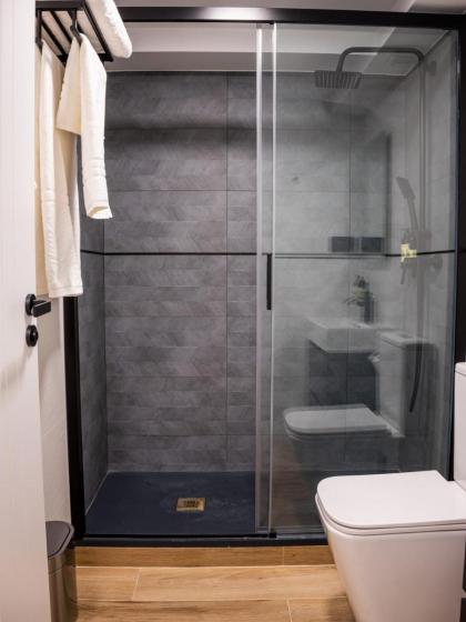 VR OBREGON APARTMENTS - image 13