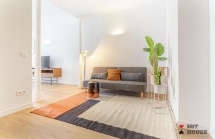 MIT House Cibeles Exclusive en Madrid - image 30