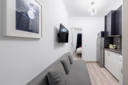 Studio Apartment  Complimentary Breakfast  A047 - image 22