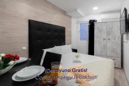 Studio Apartment  Complimentary Breakfast  A049