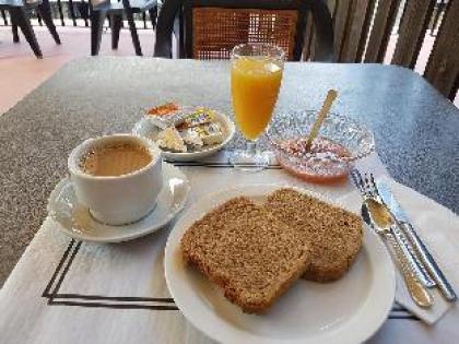 Madrid Center | Complimentary Breakfast | A060 - image 4