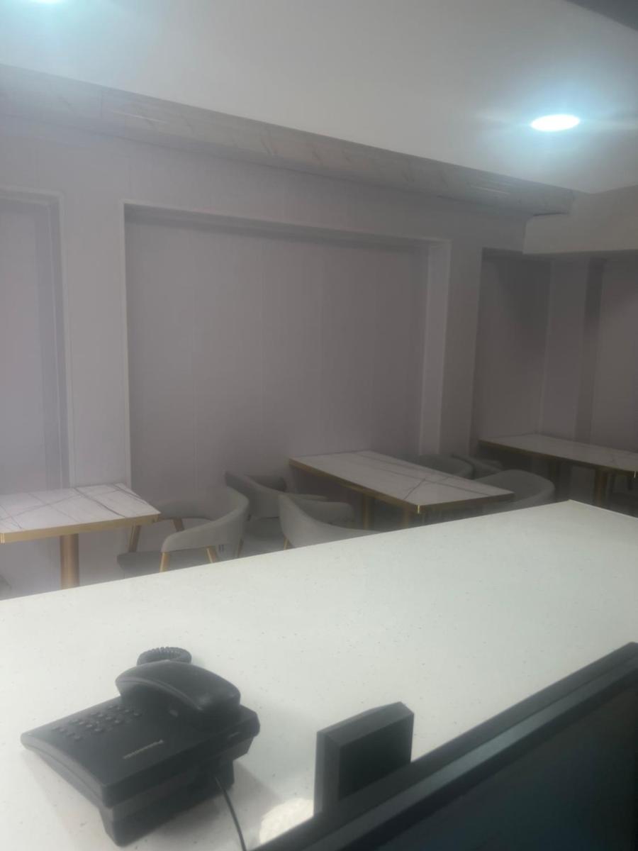 flor hostel capsules - image 7