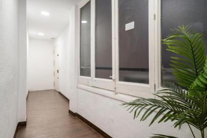 apartamento en la puerta del sol - image 27